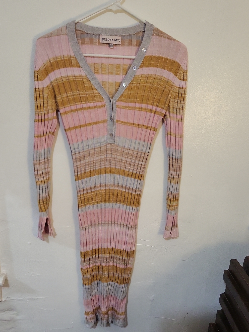Willow & Wind Pink & Tan Striped Ribbed Long-Sleeve Dress